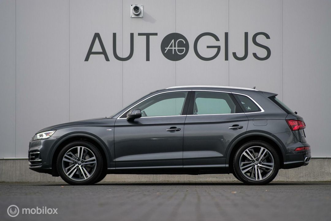 Audi Q5 55 TFSI e quattro Competition | Luchtvering | B&O | HUD | Diamond Stitch |