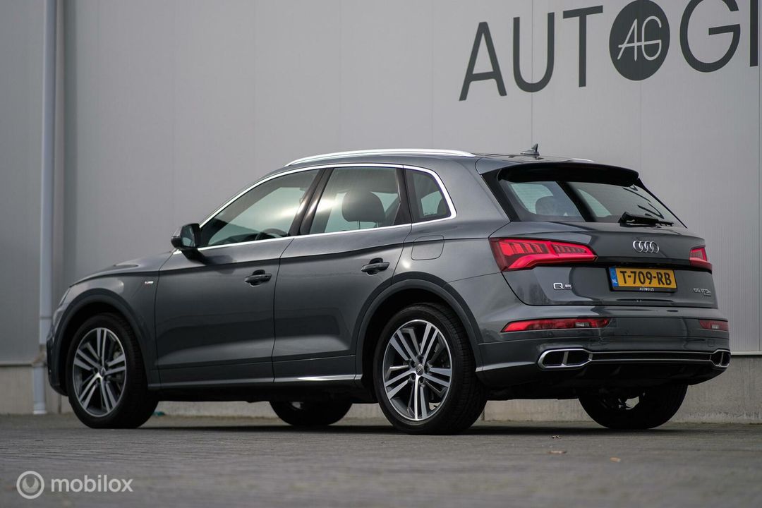 Audi Q5 55 TFSI e quattro Competition | Luchtvering | B&O | HUD | Diamond Stitch |