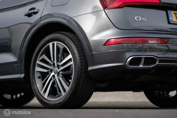 Audi Q5 55 TFSI e quattro Competition | Luchtvering | B&O | HUD | Diamond Stitch |