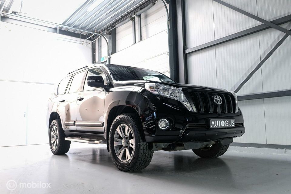 Toyota Land Cruiser 3.0 D-4D-F LX High Roof Blind Van | BTW auto | Grijs kenteken | Trekauto | Camera | Black