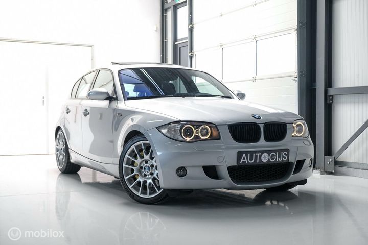 BMW 1-serie 130i Executive | youngtimer | VOL opties | Motorsport | M Performance |