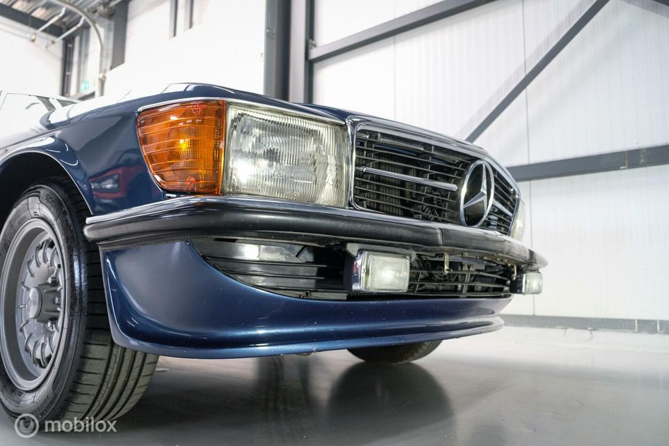 Mercedes-Benz SL-Klasse 280 SL ''Lapis Blue'' | Hardtop | Nieuw dak | R107 | Wegenbelastingvrij | 4 pers |