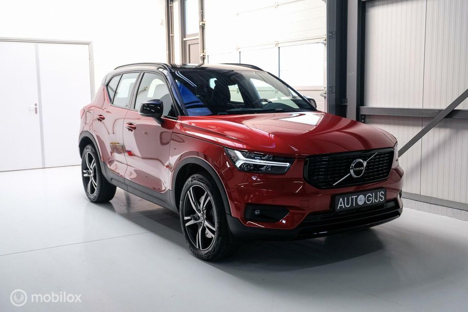 Volvo XC40 1.5 T5 Twin Engine R-Design | Camera | Fusion red |