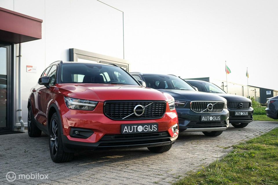 Volvo XC40 1.5 T5 Twin Engine R-Design | Camera | Fusion red |