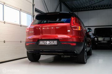 Volvo XC40 1.5 T5 Twin Engine R-Design | Camera | Fusion red |