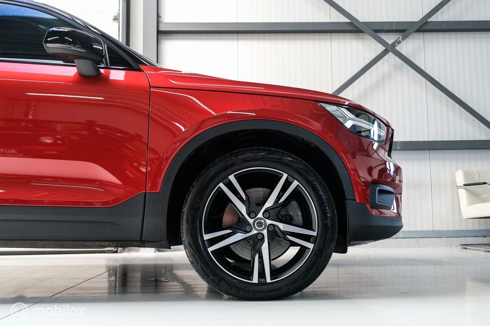 Volvo XC40 1.5 T5 Twin Engine R-Design | Camera | Fusion red |