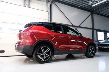 Volvo XC40 1.5 T5 Twin Engine R-Design | Camera | Fusion red |