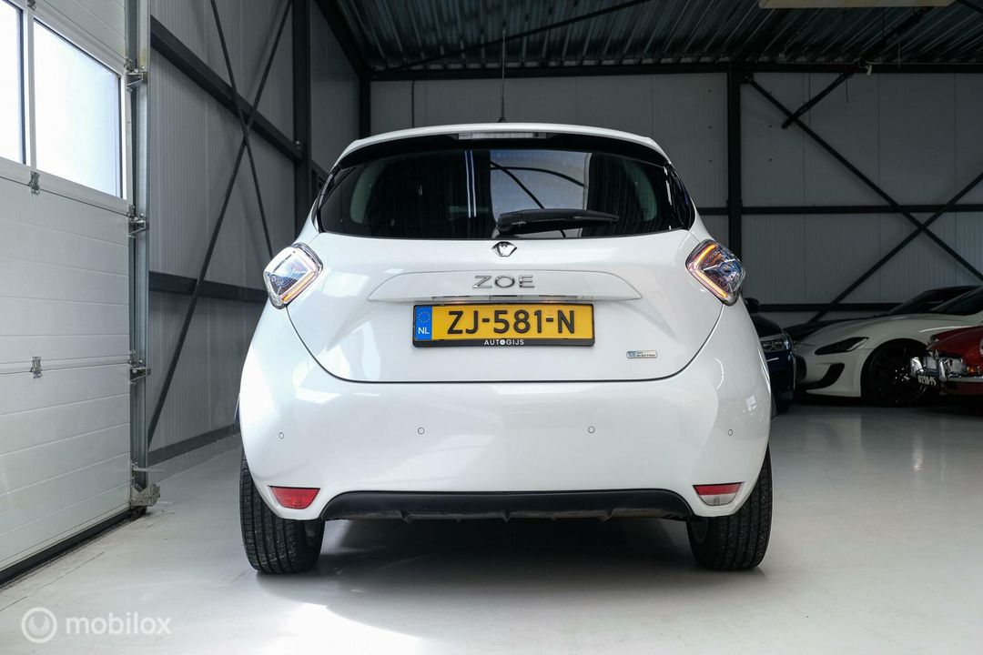 Renault ZOE R110 Limited 41 kWh | Incl accu | Dealer oh | lmv | NAP | Leder stuur | Koopaccu | SUBSIDIE