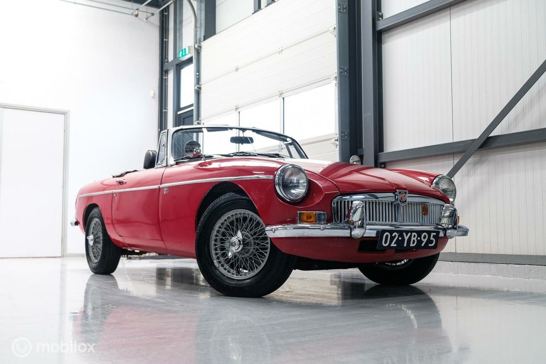 MG B 1.8 Roadster 1976 | Chromen bumpers | mgb |