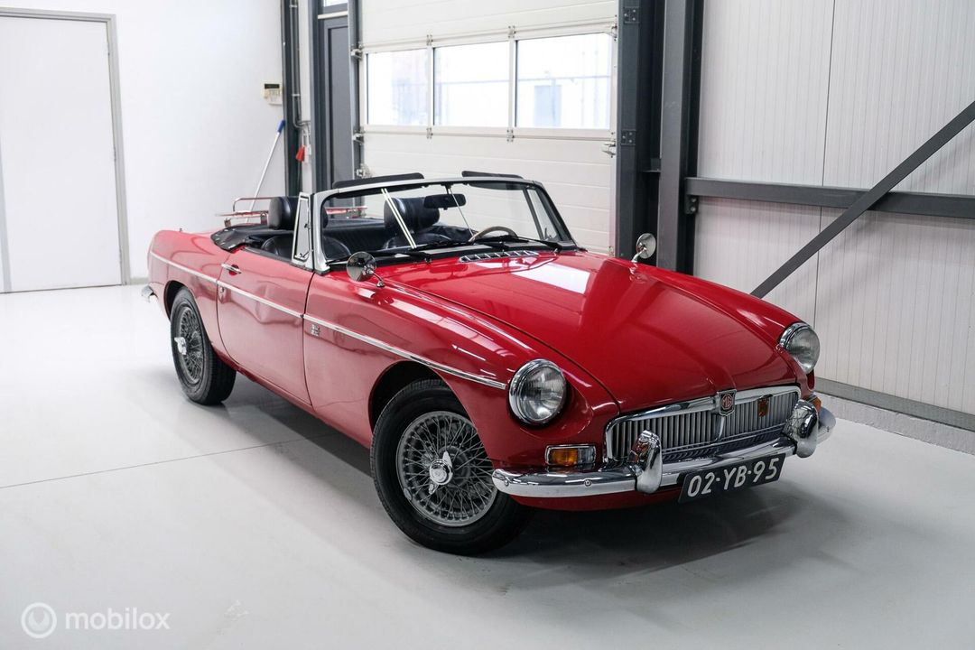 MG B 1.8 Roadster 1976 | Chromen bumpers | mgb |