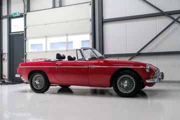 MG B 1.8 Roadster 1976 | Chromen bumpers | mgb |