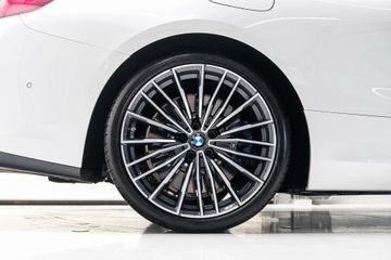 BMW 8 Serie 840i xDrive High Executive M Pakket | 360 cam | Individual |