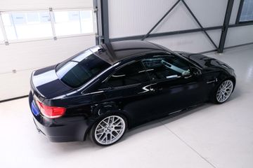 BMW 3-SERIE coupe M3 E92 | Jerez Black | handbak | Individual | youngtimer |