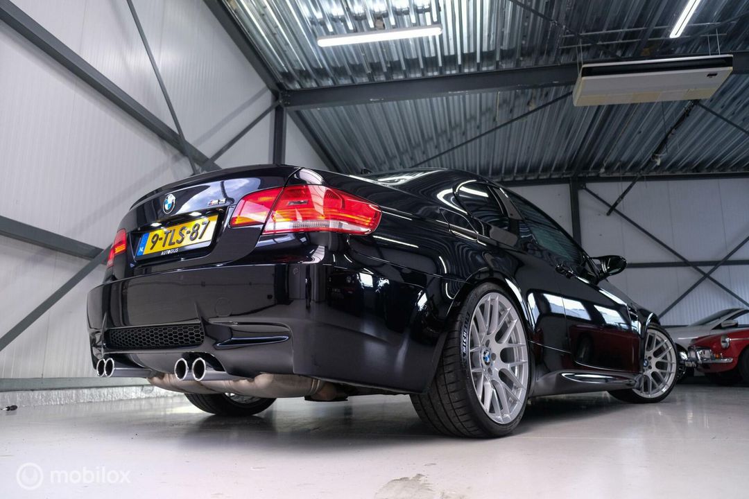 BMW 3-SERIE coupe M3 E92 | Jerez Black | handbak | Individual | youngtimer |