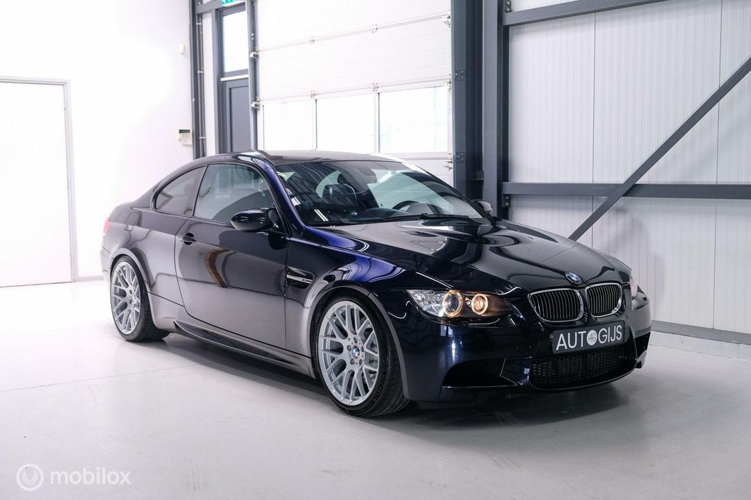 BMW 3-SERIE coupe M3 E92 | Jerez Black | handbak | Individual | youngtimer |