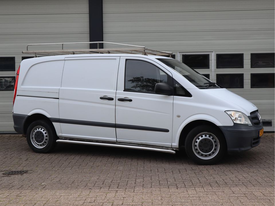 Mercedes-Benz Vito 110 CDI Euro 5 - Imperiaal - Trekhaak - 3 Zits - A.Deuren