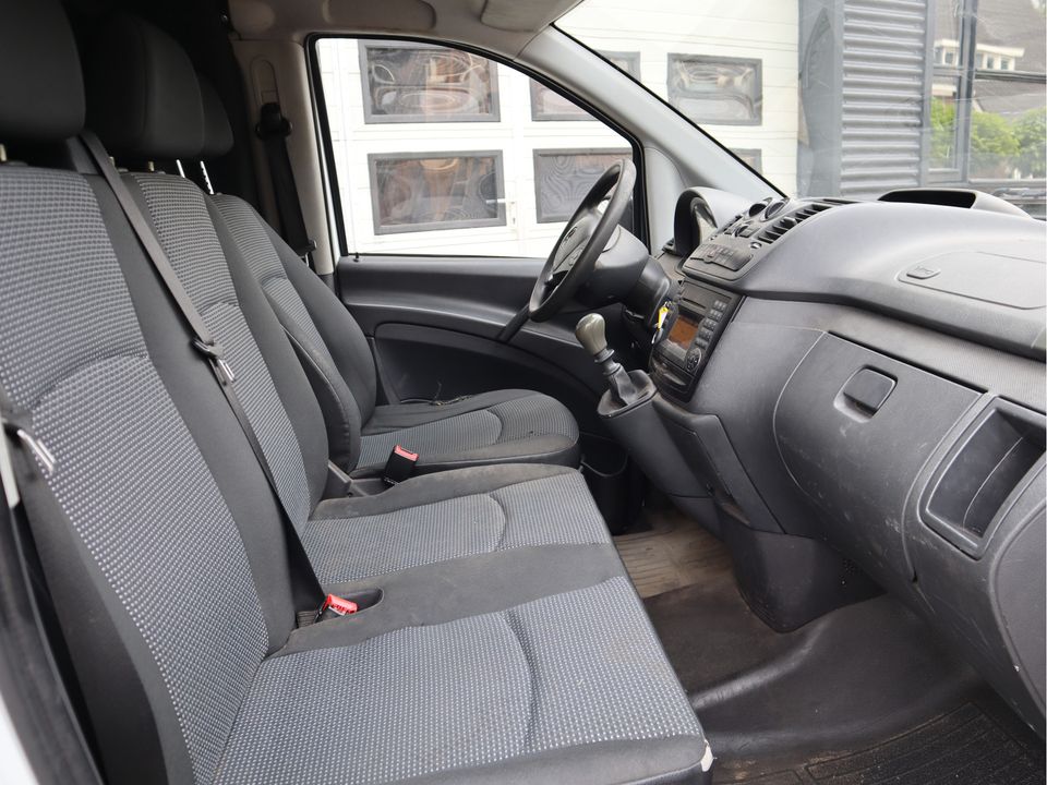 Mercedes-Benz Vito 110 CDI Euro 5 - Imperiaal - Trekhaak - 3 Zits - A.Deuren