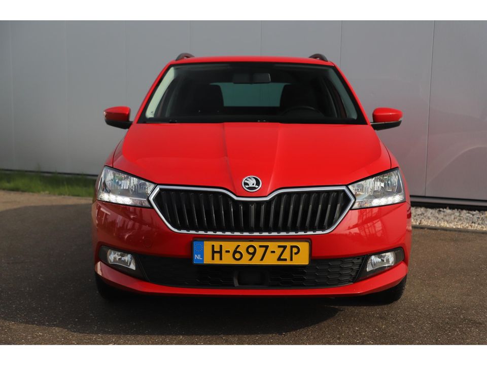 Škoda Fabia Combi 1.0 TSI Business Edition 95PK 16 inch LMV Navigatie Airco Cruise Carplay Android Bluetooth Getint Glas PDC