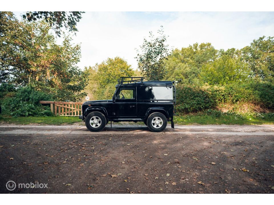 Land Rover Defender Td5 90" Hard Top | Snorkel | Grijs kent.