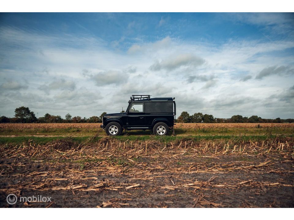 Land Rover Defender Td5 90" Hard Top | Snorkel | Grijs kent.