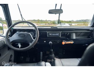 Land Rover Defender Td5 90" Hard Top | Snorkel | Grijs kent.