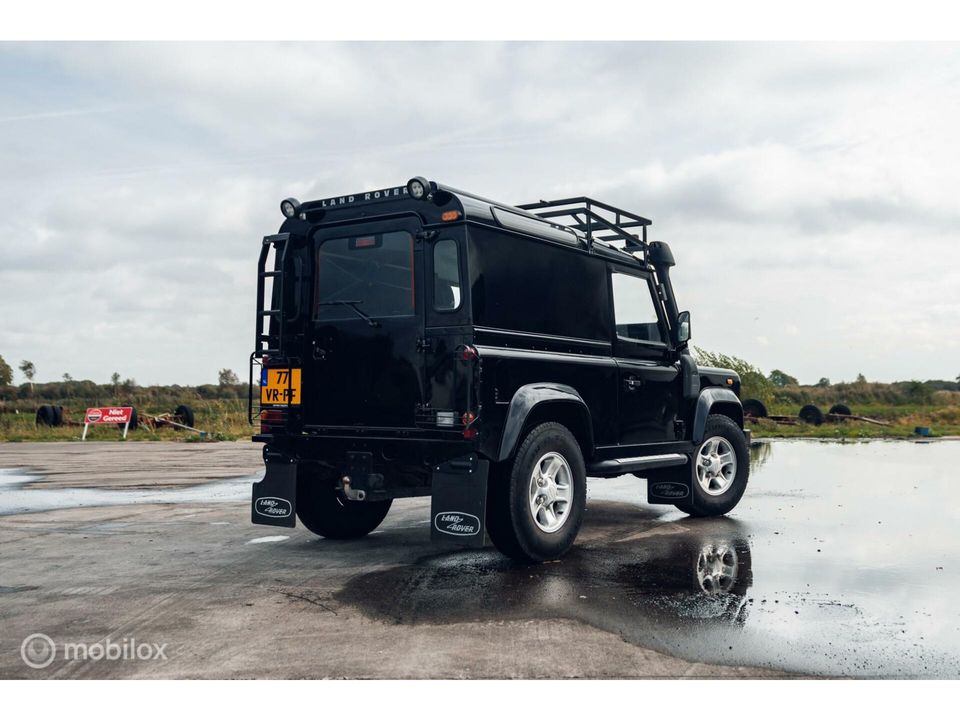 Land Rover Defender Td5 90" Hard Top | Snorkel | Grijs kent.