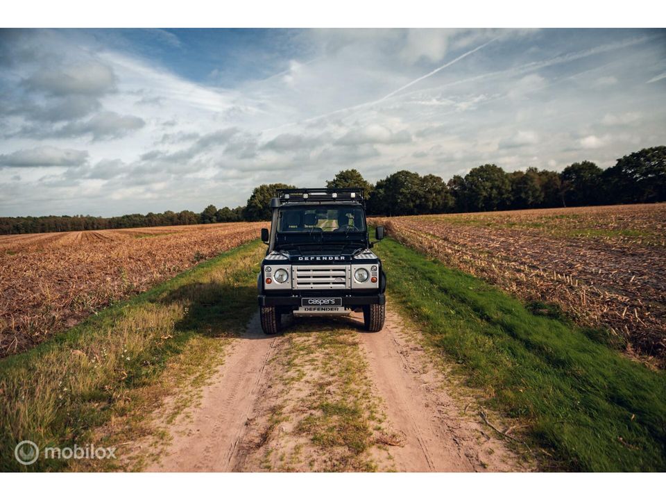 Land Rover Defender Td5 90" Hard Top | Snorkel | Grijs kent.