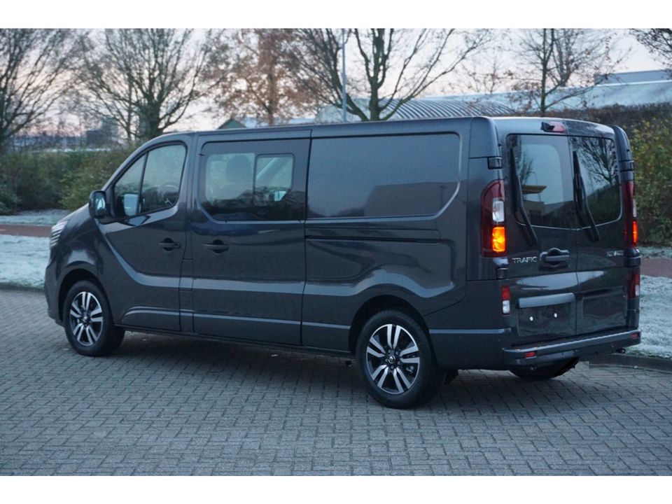 Renault Trafic 170PK L2H1 LUXE DC EDC AUT BPM VRIJ!! Climate, Navi, Camera, ACC, 17" LM, LED!! NR. 434