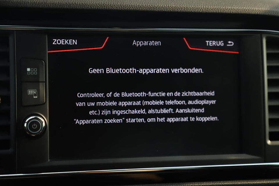 SEAT Leon 1.5 TSI FR Business Intense 131PK Panoramadak Virtual Cockpit Sfeerverlichting Leder Navigatie 18 inch Carplay Android Cruise Stoelverwarming Keyless