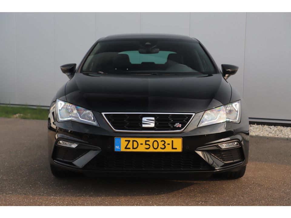 SEAT Leon 1.5 TSI FR Business Intense 131PK Panoramadak Virtual Cockpit Sfeerverlichting Leder Navigatie 18 inch Carplay Android Cruise Stoelverwarming Keyless