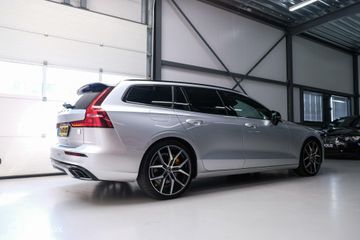 Volvo V60 2.0 T8 AWD Polestar Engineered 455 pk | Ohlings | Trekhaak | HUD | Harman Kardon |