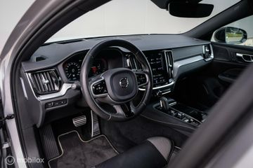 Volvo V60 2.0 T8 AWD Polestar Engineered 455 pk | Ohlings | Trekhaak | HUD | Harman Kardon |