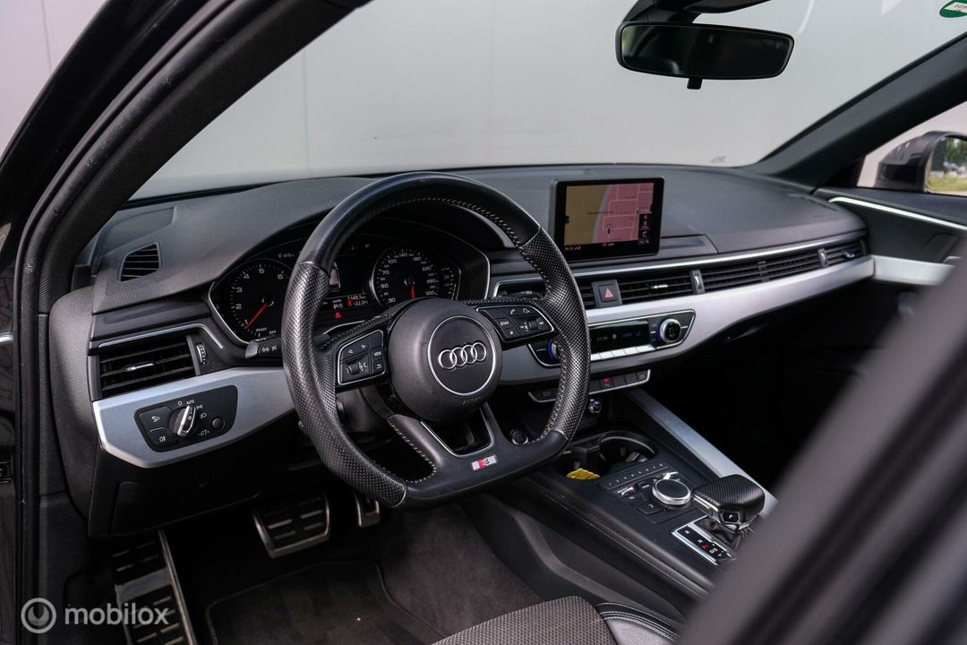 Audi A4 Avant 40 TFSI Sport S line edition 200 pk | NAP | Dealer oh | LED |