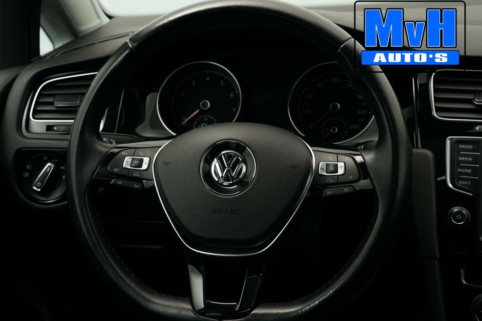 Volkswagen Golf Variant 1.2 TSI Highline|BOMVOL!|PANO|XENON|NAP