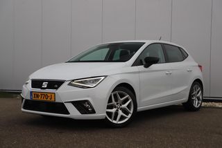 SEAT Ibiza 1.5 TSI EVO FR Business Intense 150PK ! Full LED 17 inch LMV Sfeerverlichting Navigatie Achteruitrijcamera Carplay Android Clima Cruise PDC Getint Glas