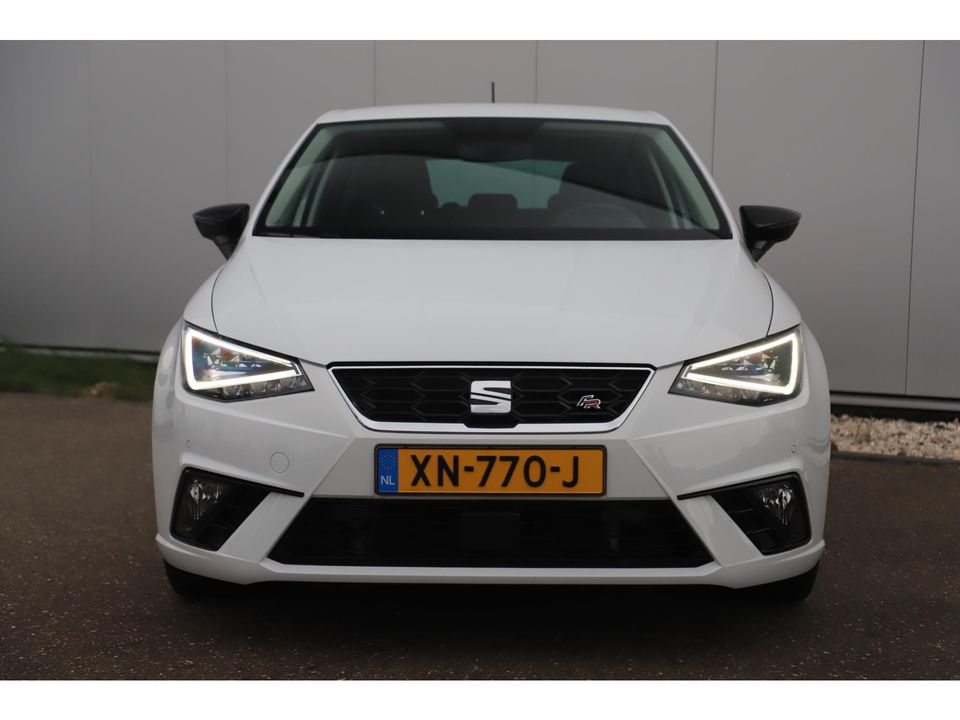 SEAT Ibiza 1.5 TSI EVO FR Business Intense 150PK ! Full LED 17 inch LMV Sfeerverlichting Navigatie Achteruitrijcamera Carplay Android Clima Cruise PDC Getint Glas