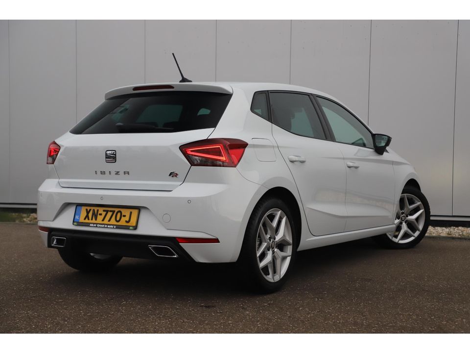 SEAT Ibiza 1.5 TSI EVO FR Business Intense 150PK ! Full LED 17 inch LMV Sfeerverlichting Navigatie Achteruitrijcamera Carplay Android Clima Cruise PDC Getint Glas