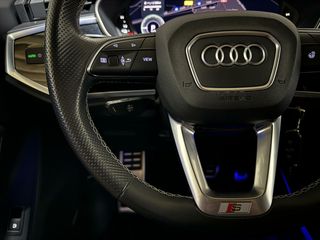 Audi Q3 45 TFSI e S-Line BlackEdition Pano Sfeerver Virtual