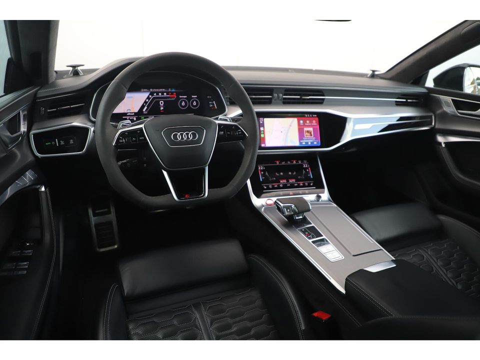 Audi RS7 4.0 TFSI RS 7 Sportback Quattro 600PK Fabrieksgarantie 22 inch Keramisch B&O High End Alcantara Hemel Dynamic Plus Pack 4-wiel Sturing Softclose Stoelverkoeling Panoramadak Laser LED HUD 360 Camera Full Options! Nieuwstaat!