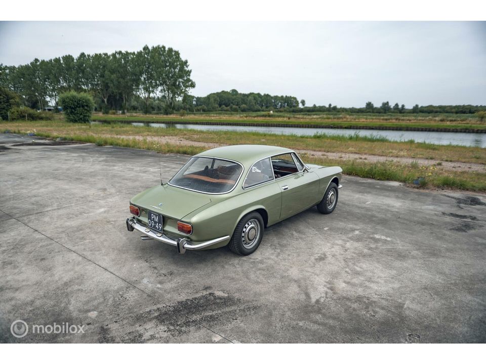 Alfa Romeo 1750 GT | Verde Oliva | APK Vrij |