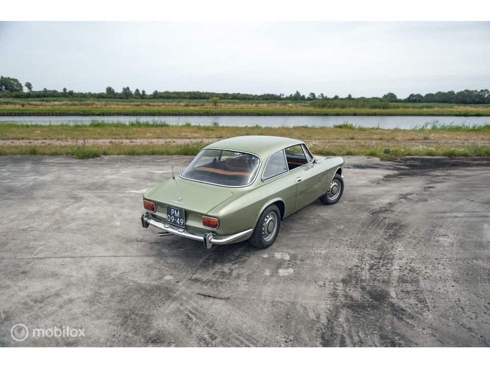 Alfa Romeo 1750 GT | Verde Oliva | APK Vrij |