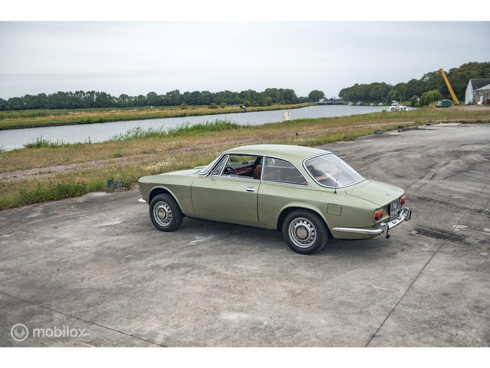 Alfa Romeo 1750 GT | Verde Oliva | APK Vrij |