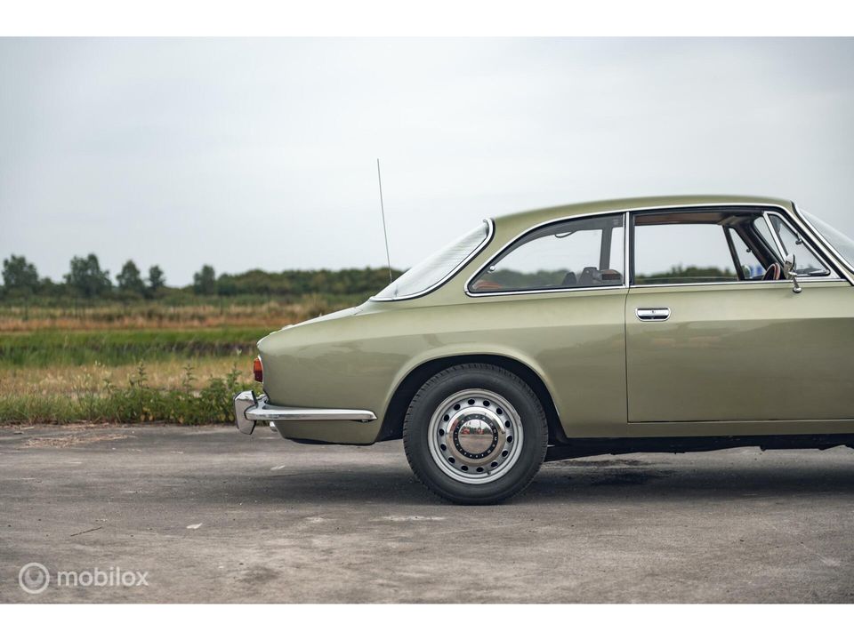 Alfa Romeo 1750 GT | Verde Oliva | APK Vrij |