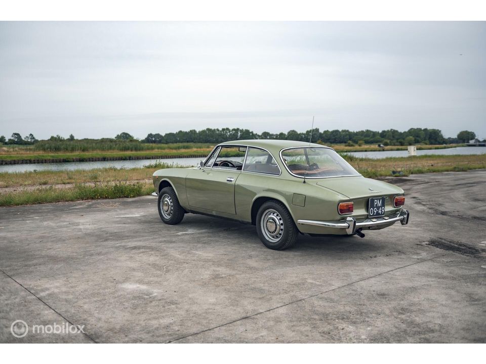 Alfa Romeo 1750 GT | Verde Oliva | APK Vrij |