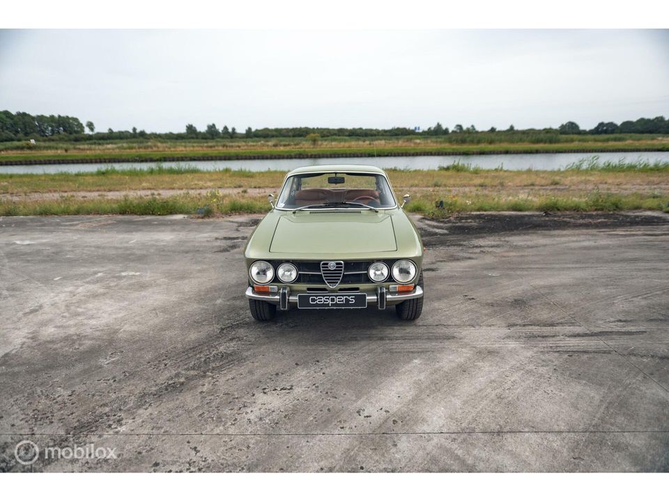 Alfa Romeo 1750 GT | Verde Oliva | APK Vrij |