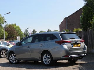 Toyota Auris Touring Sports 1.8 Hybrid Lease NIEUWE MODEL | PANORAMADAK | NAVI | DAB+ | CAMERA | ORG NEDERLANDS | CLIMA-AIRCO |