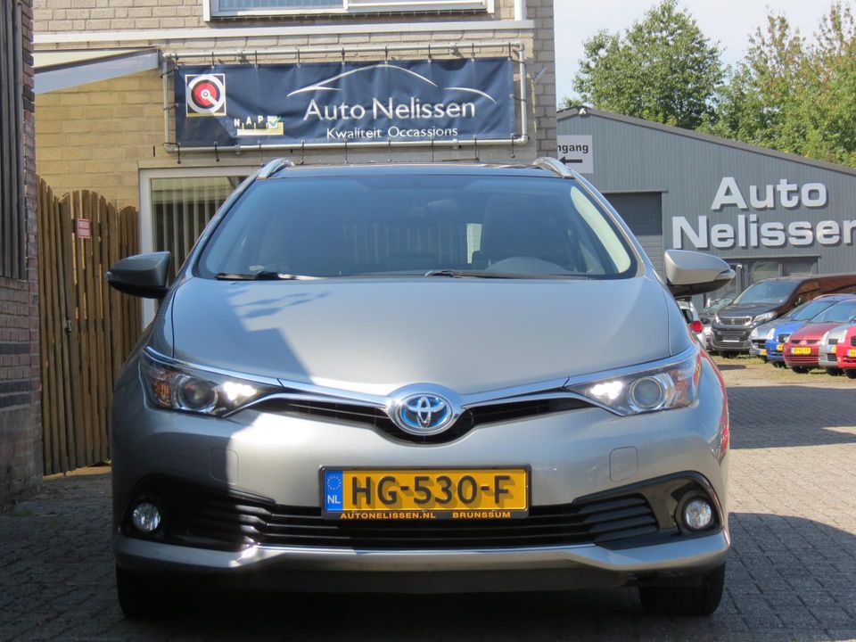 Toyota Auris Touring Sports 1.8 Hybrid Lease | PANORAMADAK | NAVI | DAB+ | CAMERA | CLIMA-AIRCO |