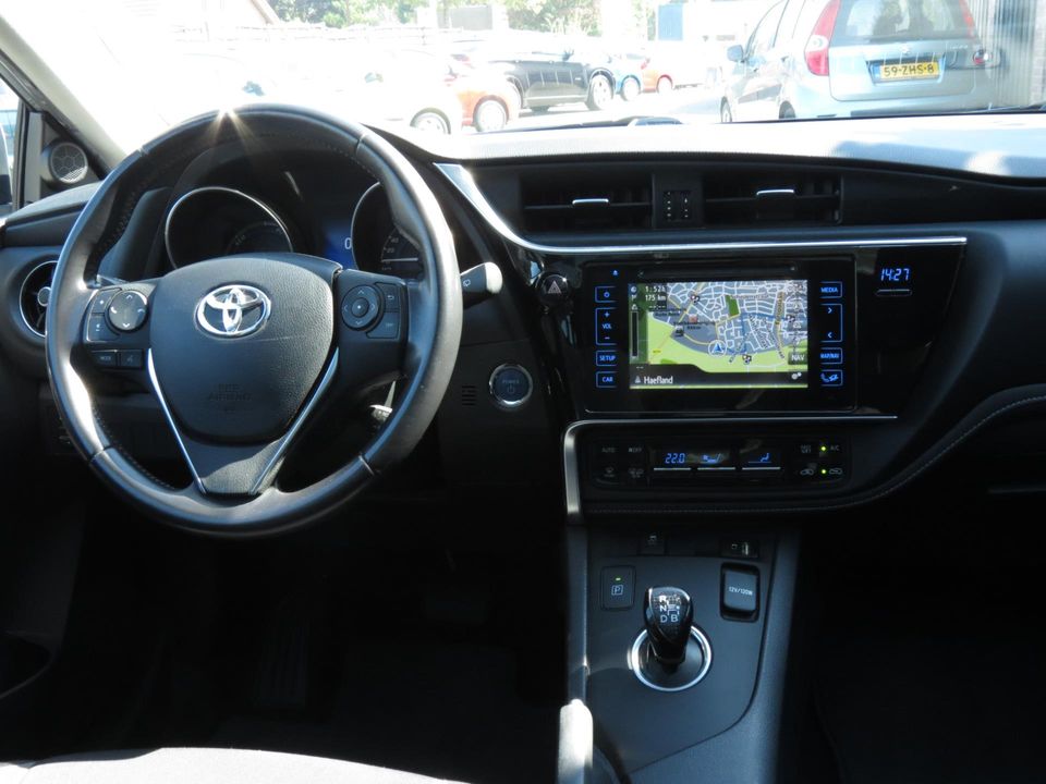 Toyota Auris Touring Sports 1.8 Hybrid Lease ! VERKOCHT !