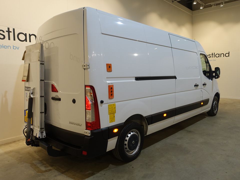 Renault Master T35 2.3 dCi 146 pk L3H2 Euro6 / Laadklep / Airco / Cruise Control / Navigatie / 31.177 KM !!