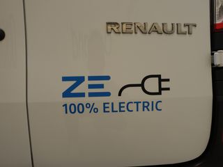 Renault Kangoo Z.E. 33 KwH (ex. accu) / Airco / Schuifdeur / PDC / 11.700 KM !!